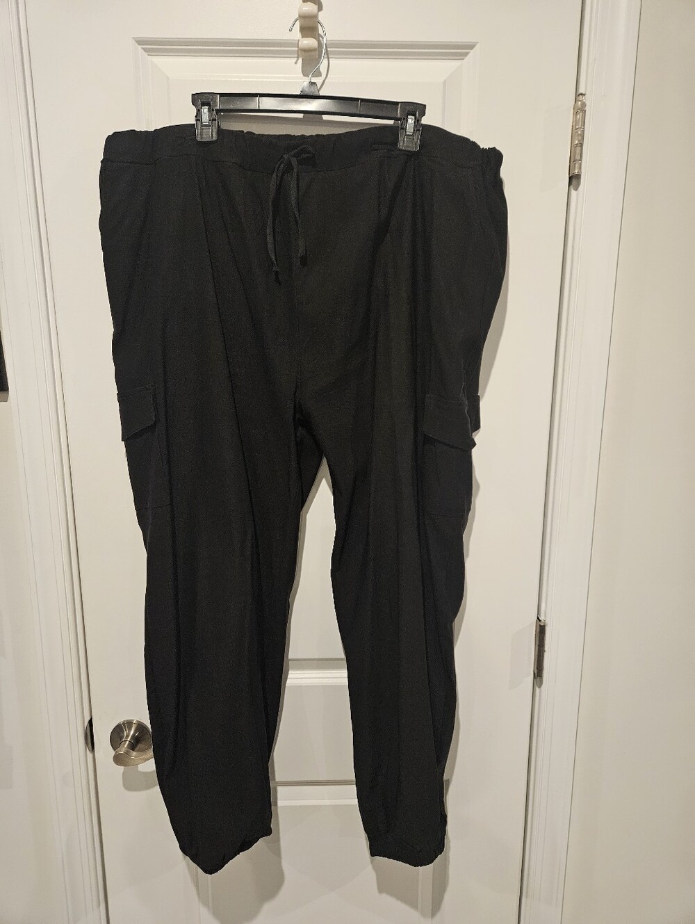 Womens Black Cargo Jogger Pants - Casual Drawstring Tapered Fit